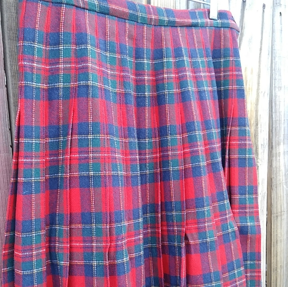 Vintage Pendleton pleated plaid wool skirt - Picture 5 of 5